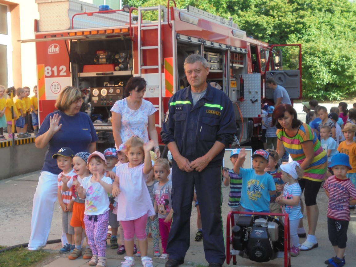 PŘIJELI K NÁM HASIČI 13.6.2017