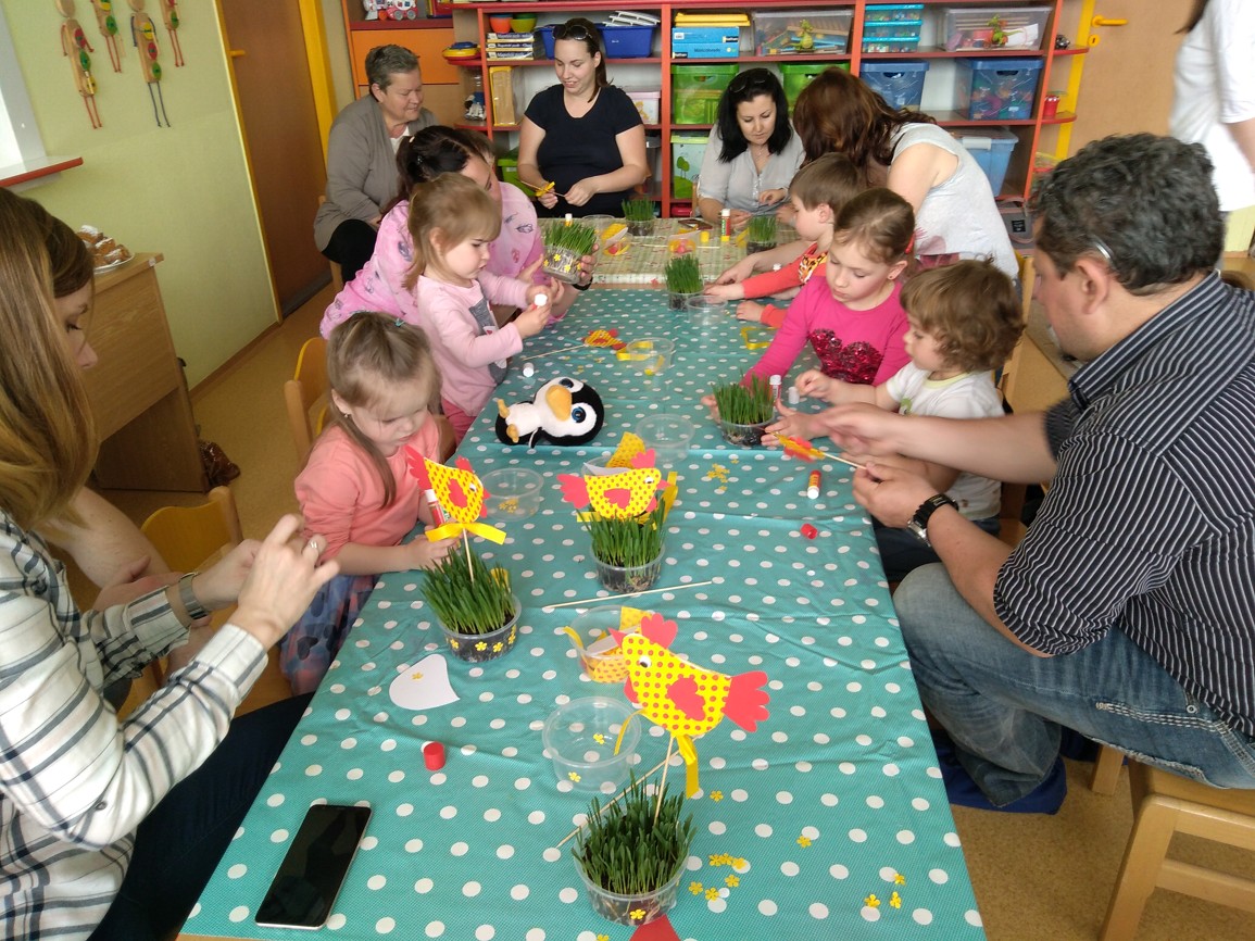 VELIKONOČNÍ TVOŘENÍ S RODIČI 9.4.2019