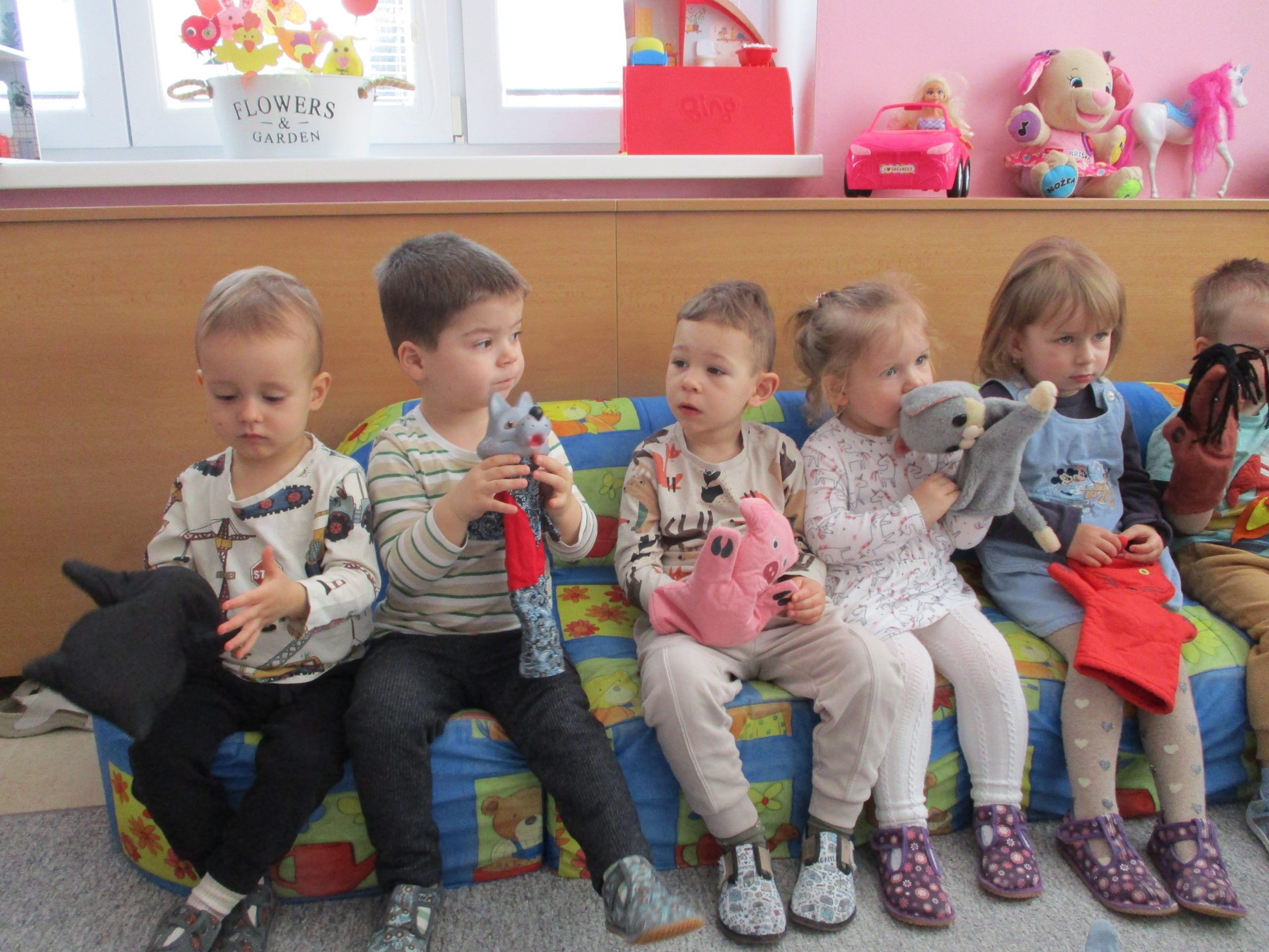 Dramatizace pohádky ,,Boudo, budko…“