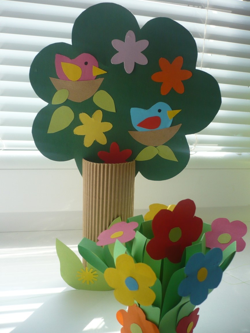 ČERVEN V JESLIČKÁCH